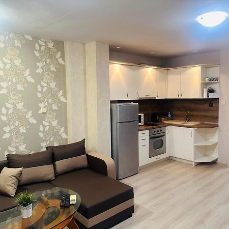 Lux Apartment Sisi Burgas Extérieur photo