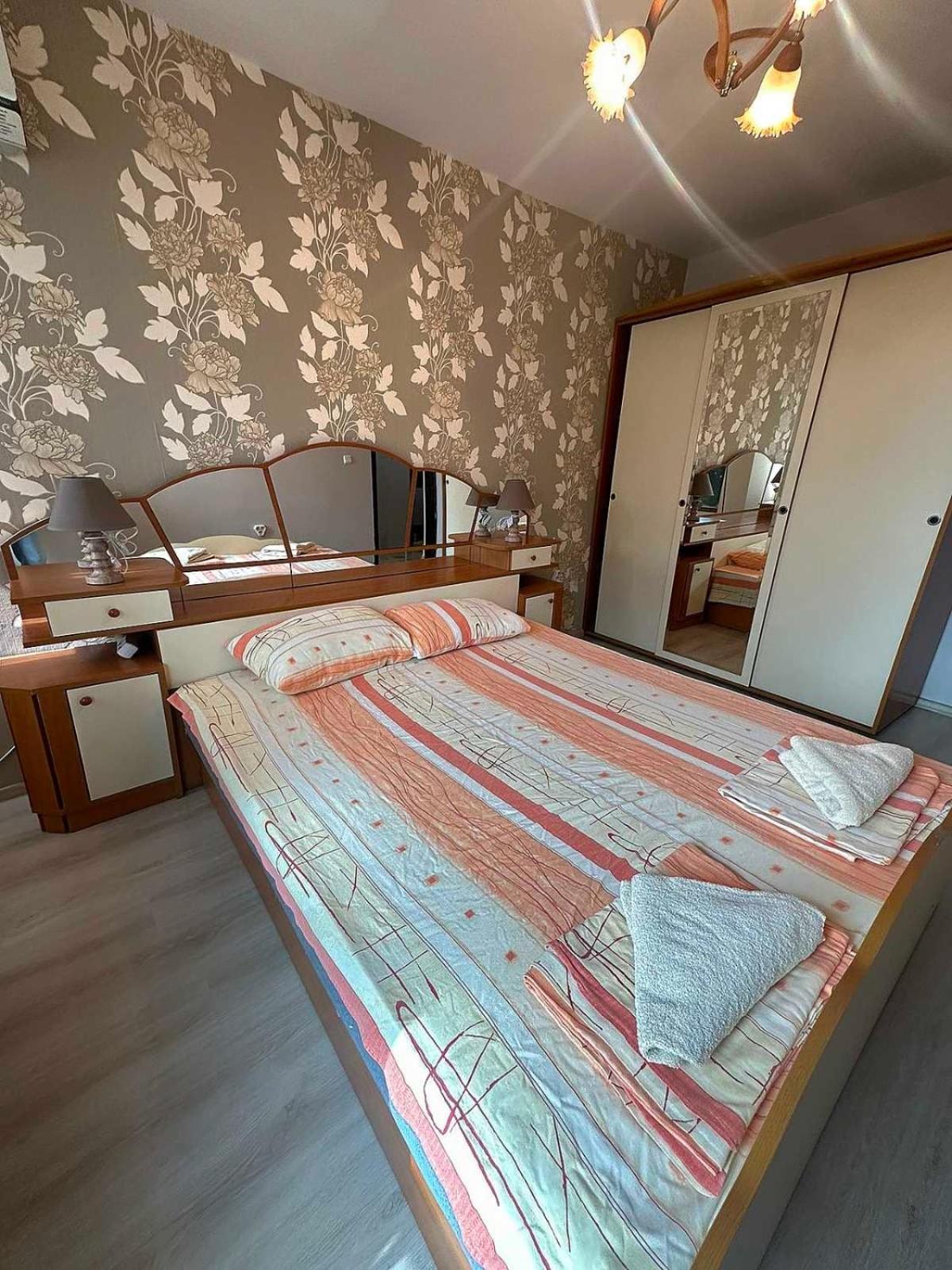 Lux Apartment Sisi Burgas Extérieur photo